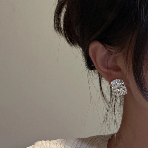 S925 Sterling Silver Square Stud Earrings For Women Korean Style Minimalist Wrinkled Texture Geometric Earrings Retro Jewelry