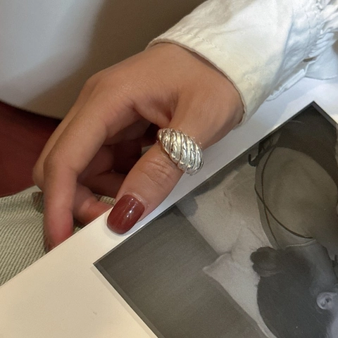 S925 Sterlingsilber Croissant Gedreht Offener Ring Für Damen Koreanisch Minimalistisch Verstellbarer Ring Vintage Schmuck