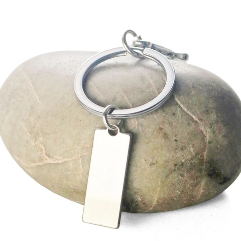 Metal License Plate Style Keychain Brushed Texture Rectangular Anti Lost Key Ring Silver Color Fashion Accessories