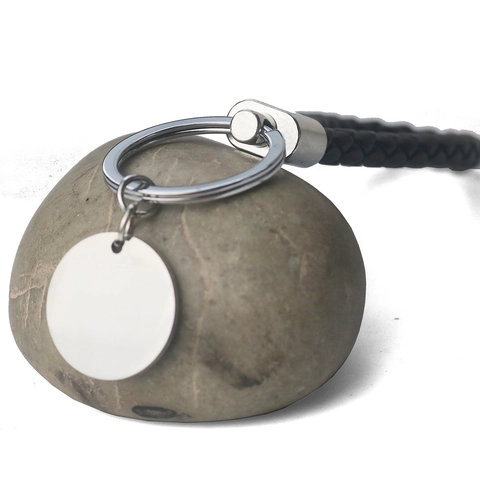 Llavero de Cuero Trenzado a Mano Con Placa de Acero Inoxidable Personalizable Anillo de Llave de Coche Anti-Perdida Minimalista