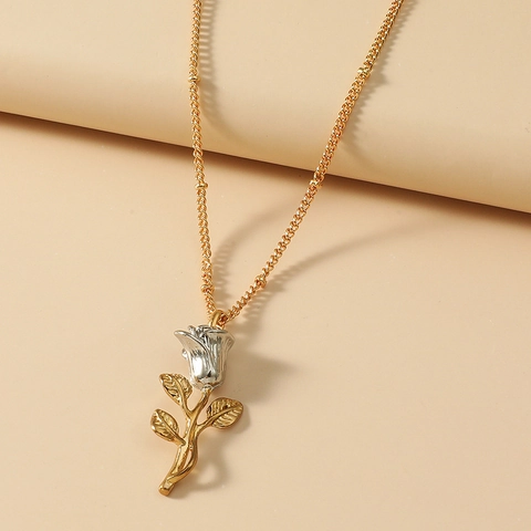 Collar Con Colgante de Rosa Bicolor Para Mujer Aleación Galvanizada Elegante Cadena de Clavícula Joyería Regalo San Valentín