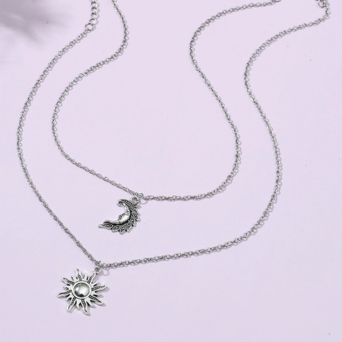 Vintage Legierung Sonne Mond Anhänger Halskette Retro Himmlisches Gesicht Design Einzel Doppel Layer Kette Gothic Boho Schmuck