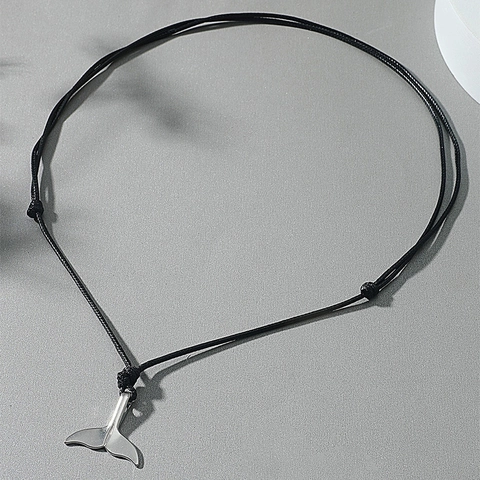 Collana Minimalista Con Pendente a Coda di Balena e Cordino in Poliestere Nero Regolabile Per Uomo Donna Gioielli in Lega