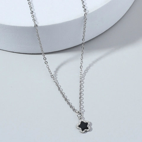 Minimalist Titanium Steel Necklace Alloy Black Geometric Pendant Hip Hop Round Square Flower Fashion Jewelry For Men Women