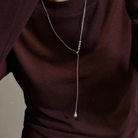 Collana Lunga a Forma di Y in Argento Sterling 925 per Donna Moda Coreana Perle Rotonde Smerigliate Catena a Serpente Collana per Maglione