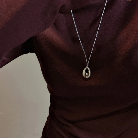 925 Sterling Silver Teardrop Pendant Necklace For Women French Vintage Niche Design Hollow Waterdrop Charm Jewelry Gift
