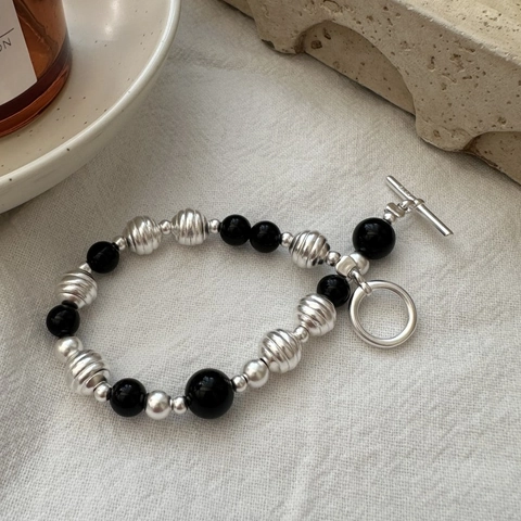 S925 Sterlingsilber Schwarzer Achat Perlenarmband Für Damen Personalisierte Ins Stil Retro OT Knebelverschluss Handschmuck