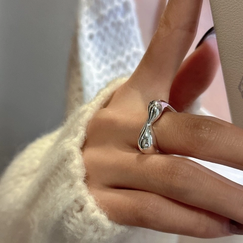 925 Sterling Silver Wavy Irregular Ring For Women Retro Minimalist Niche Design Liquid Metal Adjustable Finger Ring Jewelry