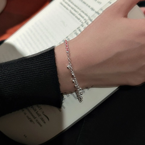S925 Sterlingsilber Gewebtes Rotes Seil Armband Für Damen Koreanisch Minimalistisch Glocken Anhänger Verstellbar Mode Schmuck Geschenk