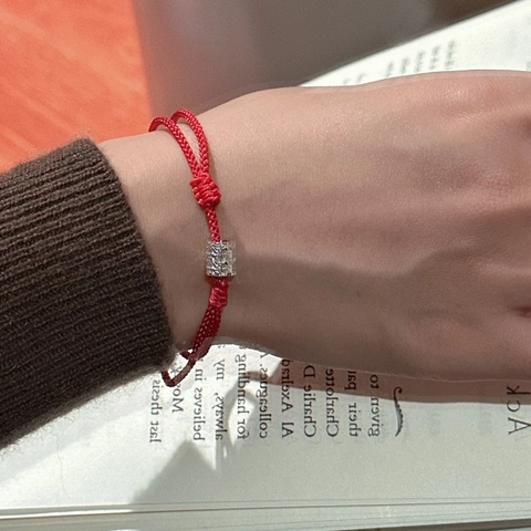 925 Sterling Silver Red String Bracelet For Women Minimalist New Chinese Style Hammered Texture Hammered Bead Adjustable Jewelry
