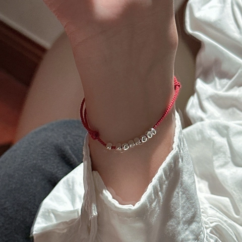Bracciale Minimalista in Argento Sterling 925 con Corda Rossa per Donna Braccialetto Intrecciato a Mano Regolabile Regalo