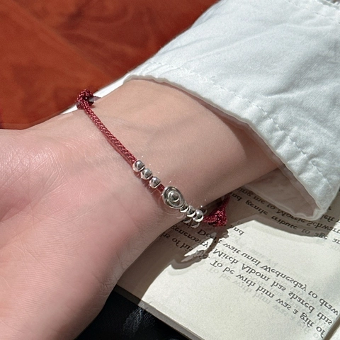 Bracelet en Corde Rouge en Argent Sterling 925 pour Femme Pendentif Lingot Nouvel An Chinois Cordon Tissé Réglable Bijoux