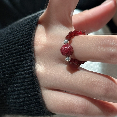 S925 Sterling Silver Red Agate Beaded Ring New Chinese Style Carved Flower Elastic Finger Ring For Women Vintage Jewelry