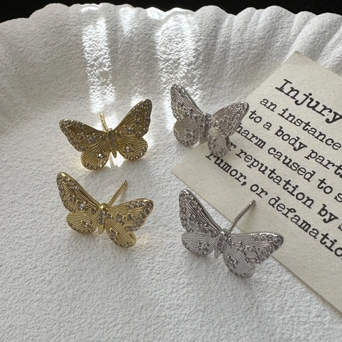 Elegant S925 Sterling Silver Butterfly Stud Earrings For Women Shiny Rhinestone Inlaid Animal Style Gold Silver Ear Jewelry