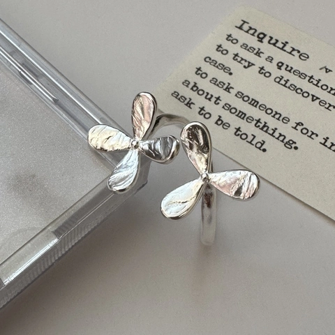 S925 Sterling Silver Flower Texture Ring For Women Minimalist Open Adjustable Hammered Petal Design Finger Ring Jewelry Gift