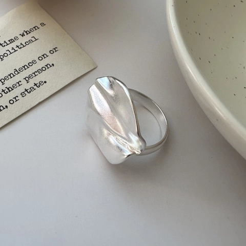 Minimalist 925 Sterling Silver Textured Matte Pleated Ring For Women Irregular Geometric Artistic Adjustable Finger Ring