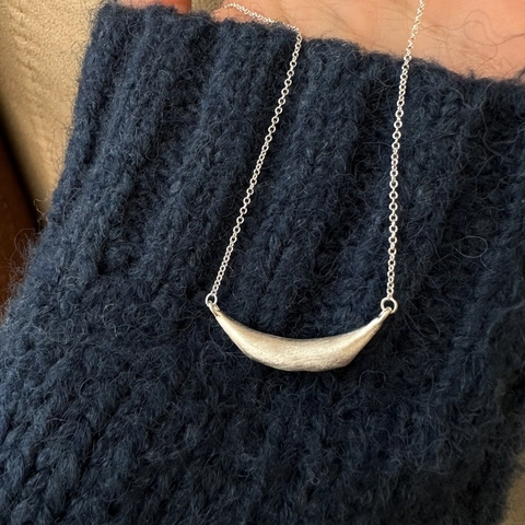 925 Sterlingsilber Lächeln Bogen Anhänger Halskette Für Damen Minimalistisch Gebürstet Matt Schlüsselbeinkette Schmuck