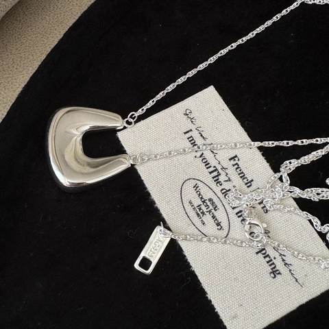 Collana con Pendente a U in Argento Sterling 925 Minimalista per Donna Gioielli con Catena a Ferro di Cavallo Geometrica