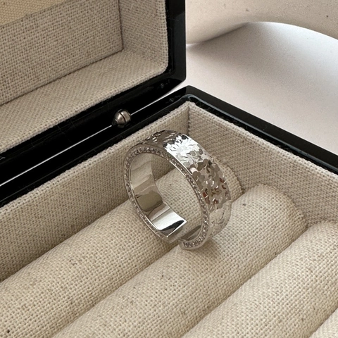 925 Sterling Silver Hammered Open Ring For Women Side Pave Rhinestone Clover Geometric Adjustable Finger Jewelry Ring