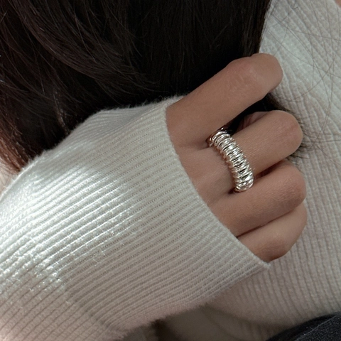 Anello Aperto in Argento Sterling 925 Minimalista per Donna Design Retrò a Costine Regolabile Effetto Metallo Liquido Gioielli