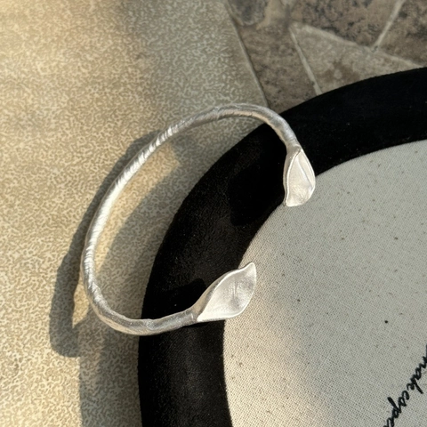 925 Sterlingsilber Armreif Blattform Matte Textur Verstellbarer Offener Armband Vintage Minimalistischer Schmuck Geschenk Für Damen