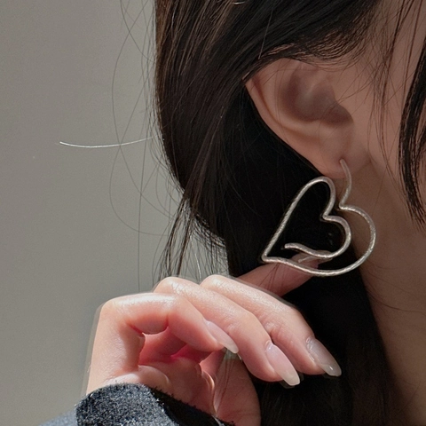 Vintage 925 Sterling Zilveren Hart Creolen Voor Dames Minimalistisch Mat Gehamerde Textuur Hart Lijn Oorknopjes Sieraden