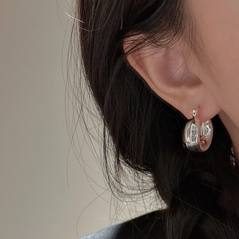 S925 Argento Sterling Cerchi Spessi per Donna Coreano Minimalista Retro Cavo Forma U Geometrico Fibbia Gioielli