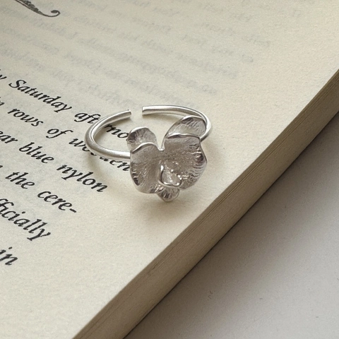 Anillo Abierto de Plata de Ley S925 con Flor de Orquídea para Mujer Anillo Vintage con Acabado Mate Joyería Floral Ajustable