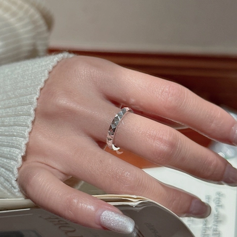 925 Sterlingsilber Pyramidenring Offen Geometrischer Clous De Paris Strukturierter Verstellbarer Bandring Schmuck Damen