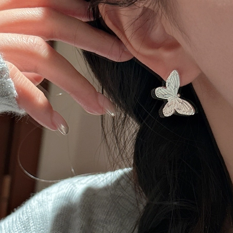 S925 Sterlingsilber Schmetterling Ohrstecker Für Damen Koreanischer Stil Strukturierte Vintage Minimalistische Schmuck Accessoire