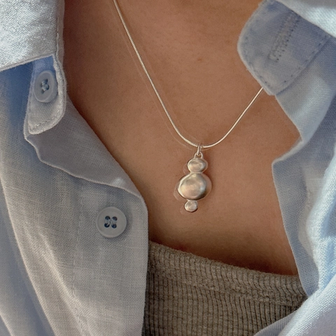 Collana con Ciondolo Organico in Argento Sterling 925 Minimalista Opaco Irregolare Geometrico Catena a Serpente Gioielli