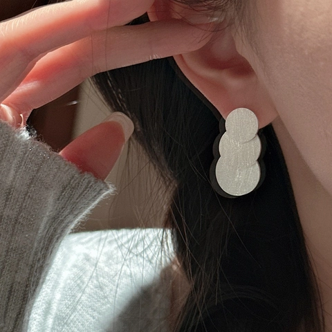 Orecchini Minimalisti in Argento Sterling 925 Stile Coreano Triplo Strato Tondo Spazzolato Disco Geometrico Orecchini a Bottone Donna