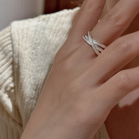 925 Sterlingsilber Strukturierter Kreuz Ring Für Damen Minimalistisch Vintage Gehämmerter X-Form Verstellbarer Offener Fingerring