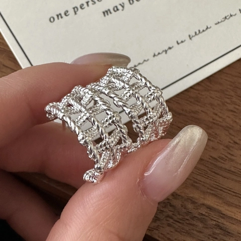 Orecchini a Cerchio a Forma di C Intrecciati in Argento Sterling 925 per Donna Minimalista Stile Coreano Galvanica Orecchini a Rete Gioielli