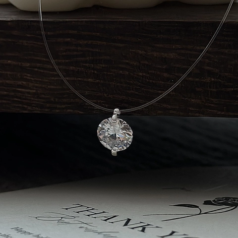Minimalistische 925 Sterlingsilber Unsichtbare Halskette Meerjungfrauen Träne Runde Zirkonia Anhänger Schwebendes Choker Damen Schmuck