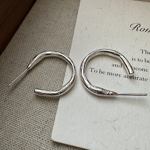 Orecchini a Cerchio in Argento Sterling 925 con Texture Lava Irregolare per Donna Gioielli Minimalisti Vintage Geometrici