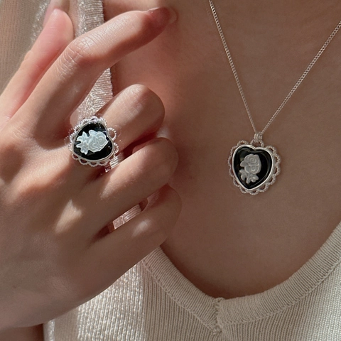 S925 Sterling Silver Cameo Rose Flower Heart Open Ring Vintage Black Heart Adjustable Finger Ring For Women Fashion Jewelry