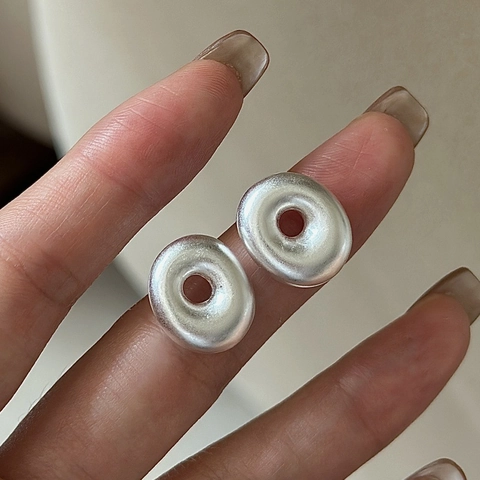 Pendientes de Botón de Donut Hueco de Plata de Ley S925 Mate para Mujer Joyería Minimalista Geométrica Estilo Indie Vintage
