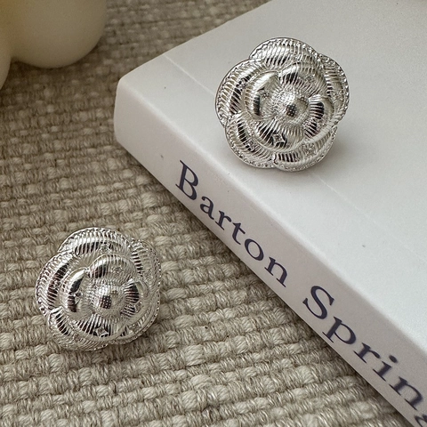 Vintage 925 Sterlingsilber Kamelie Rose Blume Ohrstecker Für Damen Französisch Elegant Relief Design Mode Schmuck Hochzeit Party Geschenk Accessoires