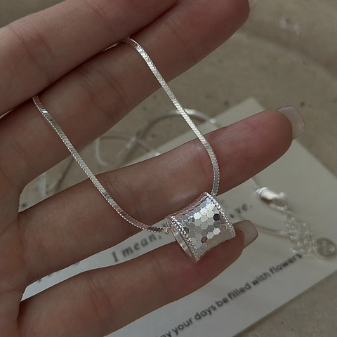 S925 Sterling Silver Snake Chain Necklace For Women Vintage CNC Cylinder Cube Pendant Honeycomb Texture Clavicle Chain Jewelry