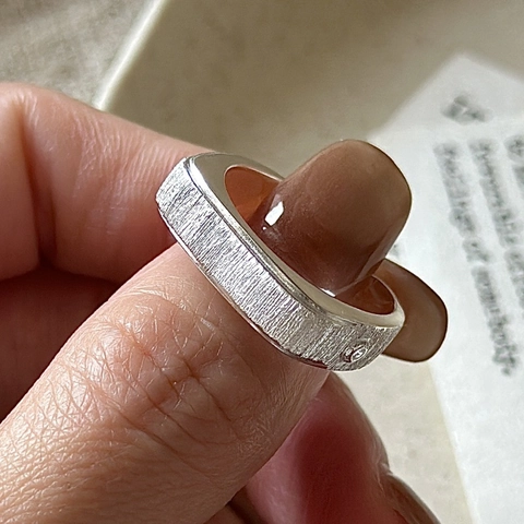 Korean Style S925 Sterling Silver Adjustable Open Ring For Women Minimalist Brushed Texture Rhinestone Finger Ring Jewelry
