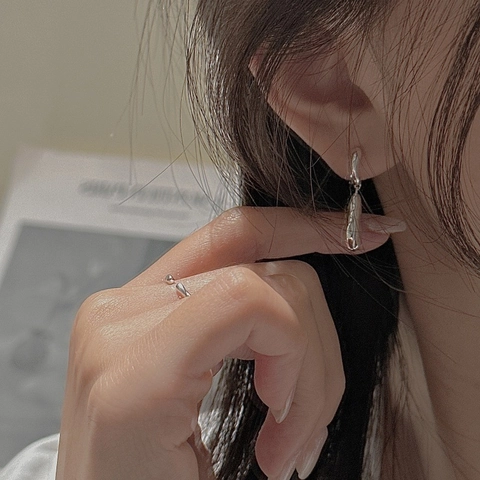 925 Sterlingsilber Tropfen Ohrringe Unregelmäßige Flüssigmetall Lava Stil Minimalistische Hängeohrringe Für Damen Schmuck