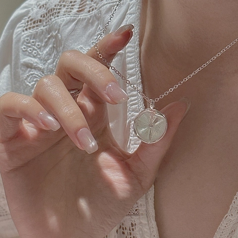 925 Sterling Silver Necklace For Women Vintage Geometric Round Pendant Radial Texture Minimalist Jewelry Gift For Daily Wear