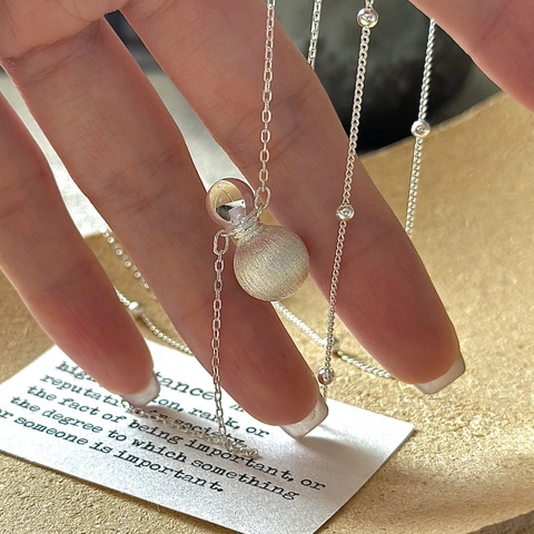 925 Sterlingsilber Doppelschichtige Halskette Damen Gebürstete Mattierte Kugel Anhänger Geometrische Kette Schmuck