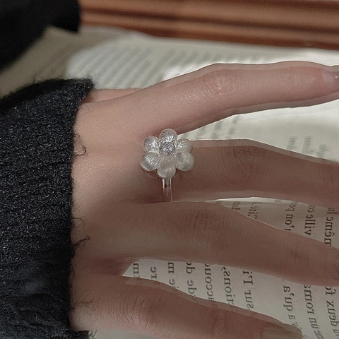 Anillo de Flor de Plata de Ley S925 Para Mujer Acabado Mate Cepillado Con Strass Anillo Ajustable Abierto Joyería Minimalista