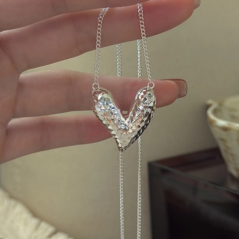 925 Sterlingsilber Herz Anhänger Halskette Retro CNC Geschnitzte Geometrische Schlüsselbeinkette Koreanisches Nischendesign Schmuck