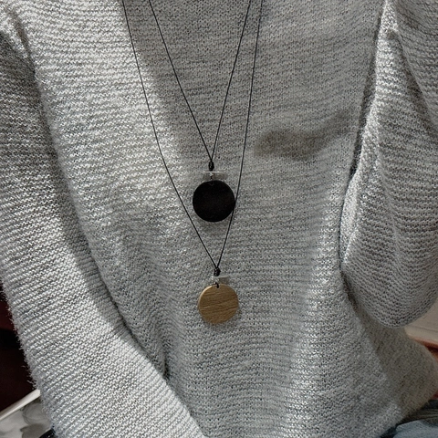 Vintage 925 Sterling Silver Circle Wood Pattern Pendant Necklace For Women Minimalist Black Brown Round Sweater Necklace