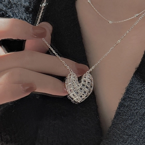Collier Pendentif Cœur en Argent Sterling S925 pour Femmes Design Tissage Ajouré Minimaliste Bijoux Cadeau