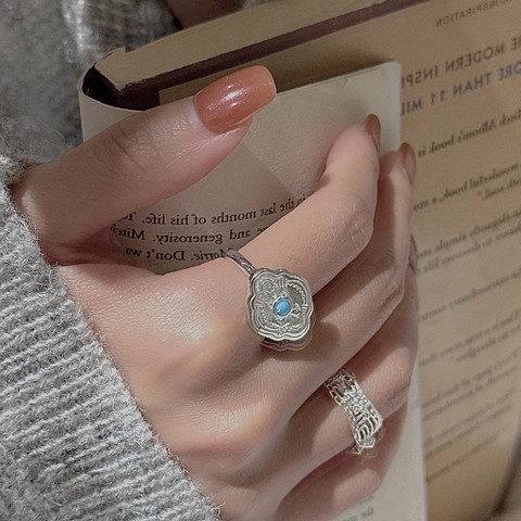 Vintage 925 Sterling Silver Turquoise Ring For Women Retro Ethnic Relief Adjustable Open Finger Ring Simple Personality Jewelry Gift