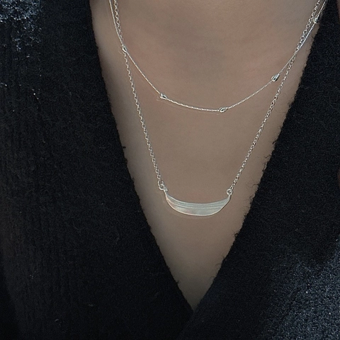 925 Sterlingsilber Lächeln-Kurve Anhänger Halskette Damen Vintage Minimalistisch Galvanisiert Gebürstetes Finish Schlüsselbeinkette